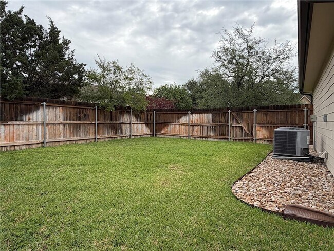 Photo - 206 Fairway Cir