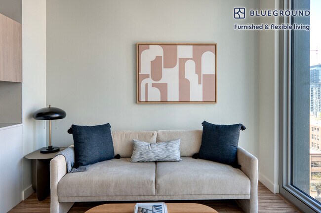 Photo - 165 N Desplaines St Unit FL11-ID645