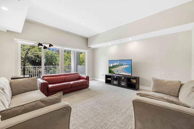 Building Photo - 5300 NW 87th Ave Unit FL2-ID1230858P