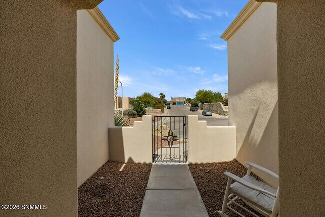 Photo - 2561 Desert Cove Pl