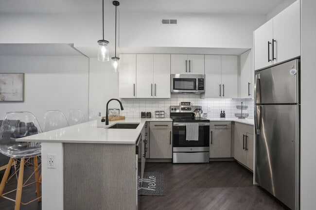 Photo - The Flats at Dorsett Ridge