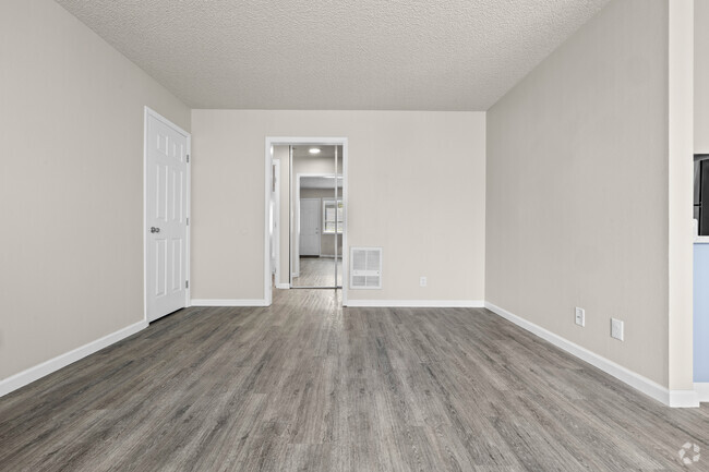 1BR, 1BA - 650SF - Sahara - Living Room - Sahara Apartments
