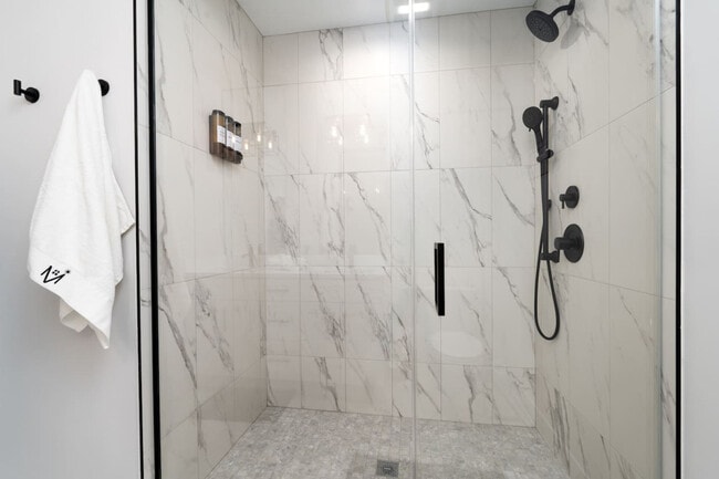 Photo - 3723 S Giles Ave Unit SI ID1228642P