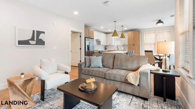 Building Photo - 19020 Potts Pk Ln Unit 8-202