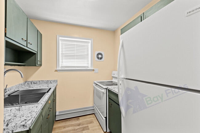 Photo - Seymour Apartments