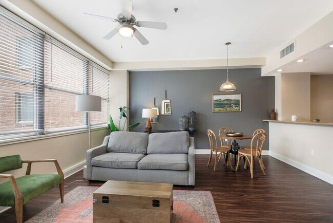 Photo - 925 Common St Unit SI ID1266937P