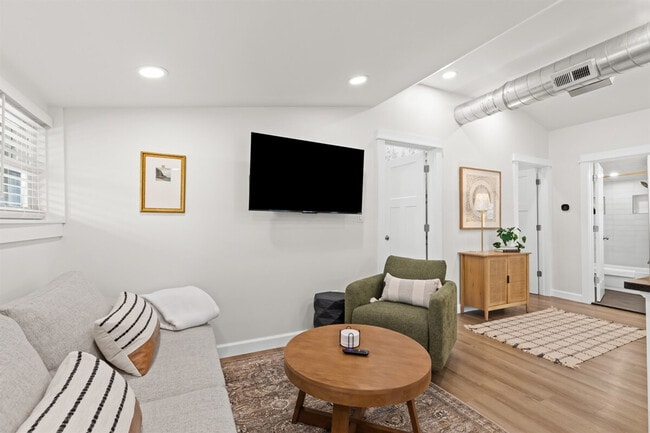 Photo - 221 Ardmore Dr Unit ID1262764P