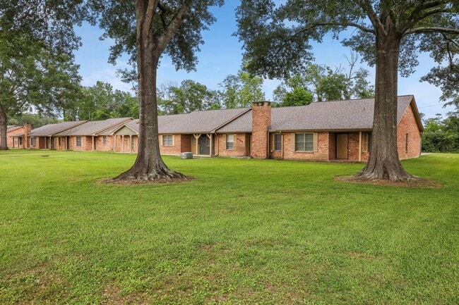 Photo - Woodland Park Townhomes