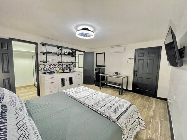 Photo - 1731 Grayson Dr Unit ID1094212P