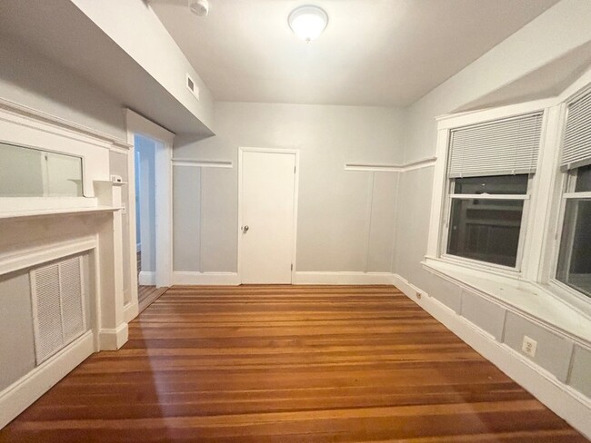Photo - 14 Belknap St Unit 2