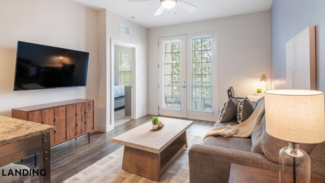 Photo - 5885 Lakehurst Dr Unit 2411