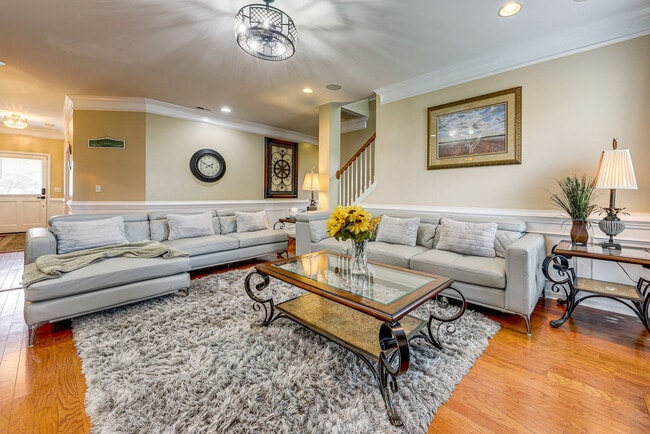 Building Photo - 5115 Oriole Ct Unit SI ID1583806P
