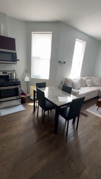 Photo - 822 N Lawndale Ave Unit 1B