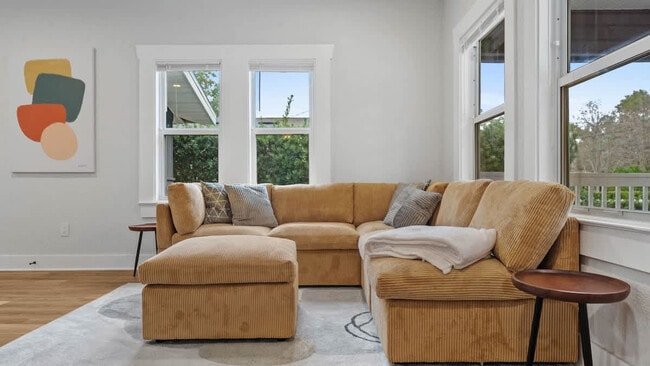 Photo - 1007 E Comanche Ave Unit ID1271937P