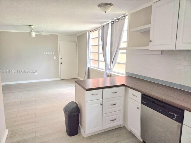 Photo - 1700 NE 191st St Unit 100