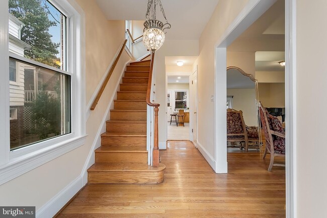 Photo - 4604 Nottingham Dr
