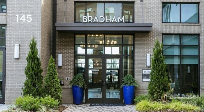 Building Photo - 145 New Bern St Unit B1