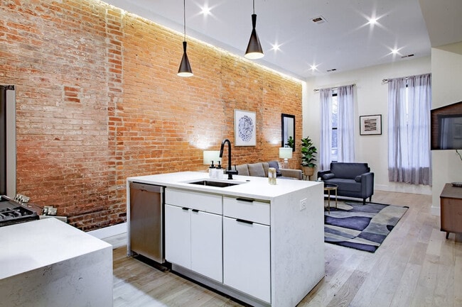 Photo - 1022 Pennsylvania Ave. SE Unit ID1037732P