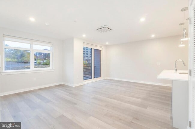 Photo - 3449 Scotts Ln Unit 310