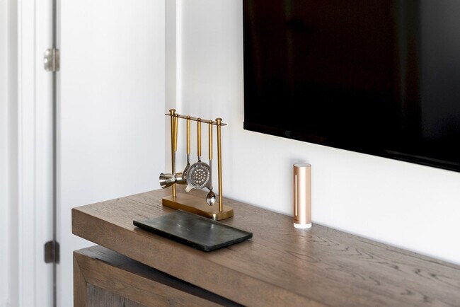 Photo - 102 Mill Rd Unit SI FL2-ID1380129P