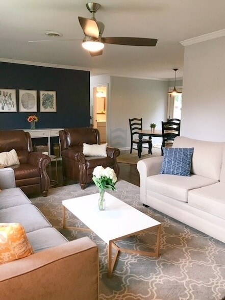 Photo - 547 Harding Pl