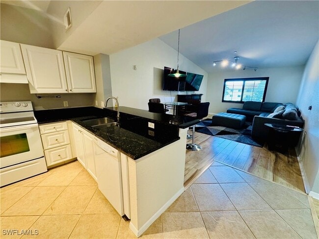 Photo - 8244 Key Royal Cir Unit 633