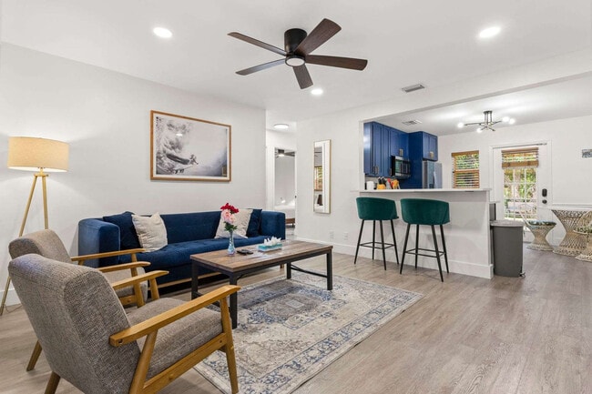 Photo - 1425 NE 5th Terrace Unit ID1346931P