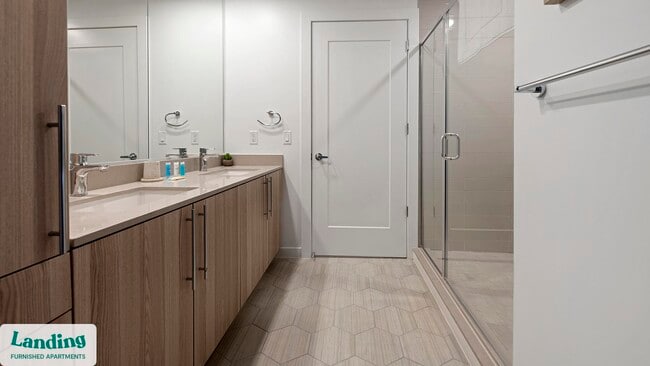 Photo - 5201 Leesburg Pike Unit 437