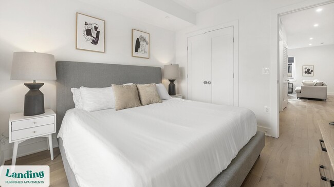 Building Photo - 1335 Pennsylvania Ave. SE Unit 1.1406298