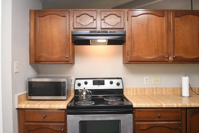 Photo - 10102 Barmont Dr