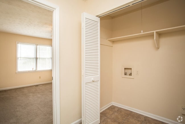 2BR, 1.5BA - 1,100 SF - Northcreek