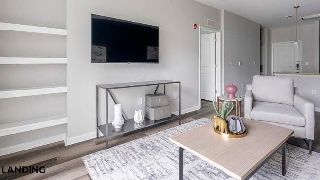 Photo - 302 Constitution Ave Unit B9-308