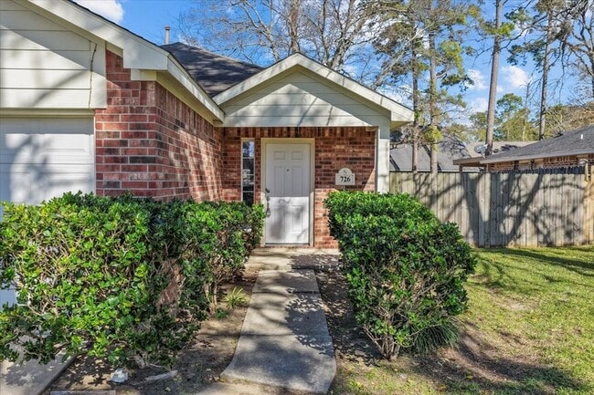 Photo - 726 Flying Bridge Way