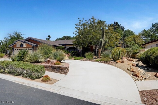 Photo - 4726 Monument Valley Rd