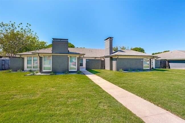 Photo - 202 Trellis Pl