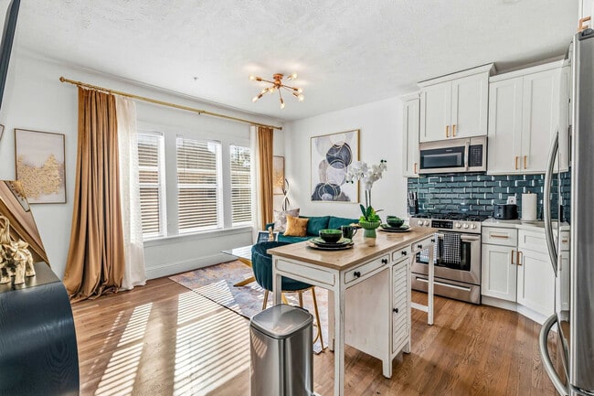 Photo - 1802 Wentworth St Unit SI ID1542673P