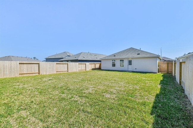 Photo - 163 Sterling River Ln