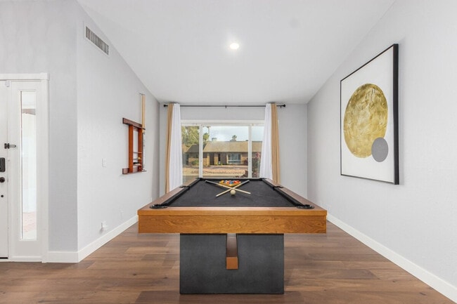 Building Photo - 5902 E Corrine Dr Unit SI ID1608803P
