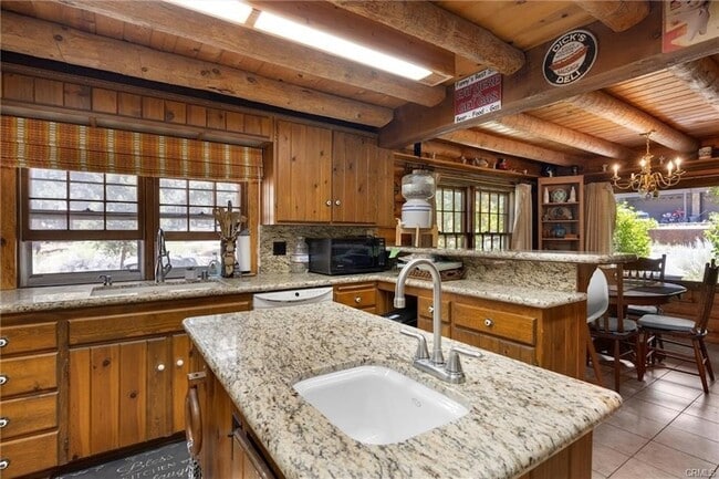 Photo - 2712 Tirol Dr