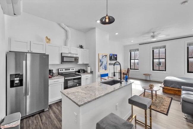 Photo - 18 W Elder St Unit SI ID1540376P