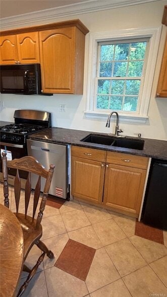 Photo - 63 Harding Ave Unit 2