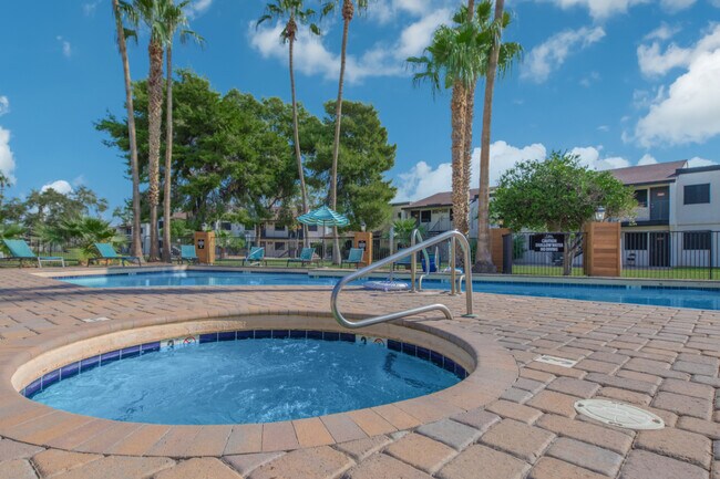 Photo - Avion on Glendale