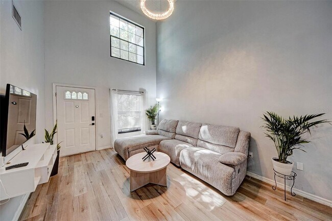 Photo - 1133 Indiana Ave