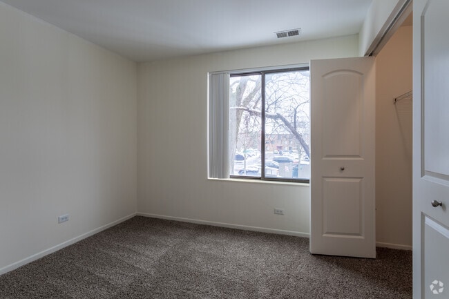 The Gatsby - Secondary Bedroom - Fifteen98