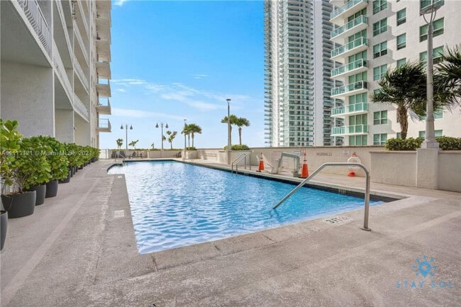 Photo - 1200 Brickell Bay Dr Unit ID1227452P
