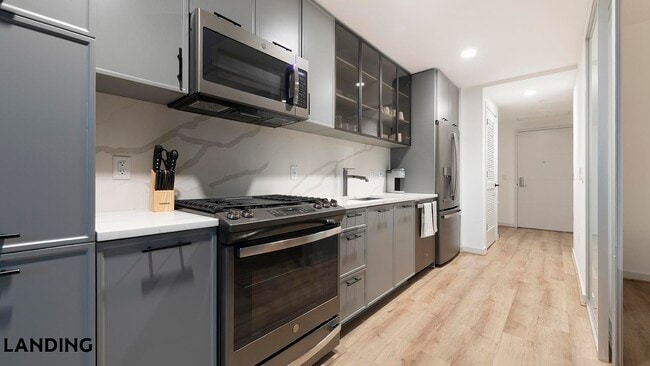 Photo - 853 New Jersey Ave SE Unit 963