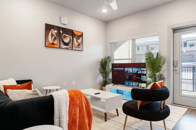 Photo - 3930 Westcliff Rd Unit ID1228619P