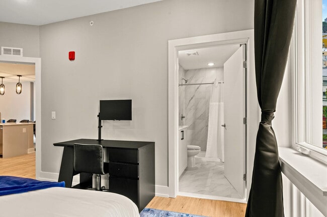 Photo - 916 N Delaware Ave Unit ID1055897P