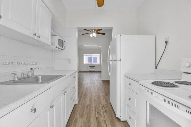 Photo - 1135 Euclid Ave Unit 202