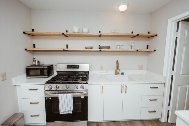 Photo - 3625 Maple Ave Unit ID1352449P